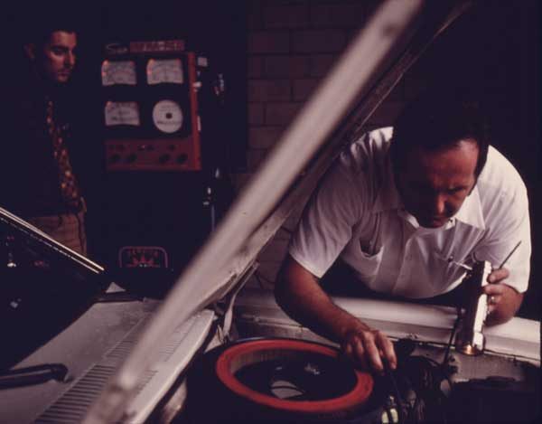 christmas-kindness-mechanic