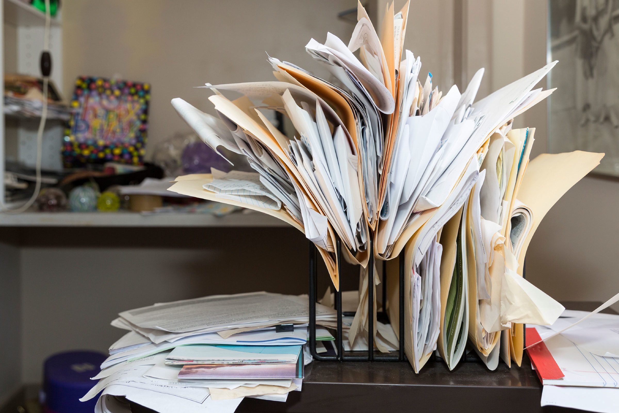 13 things your house cleaner wont tell you clutter