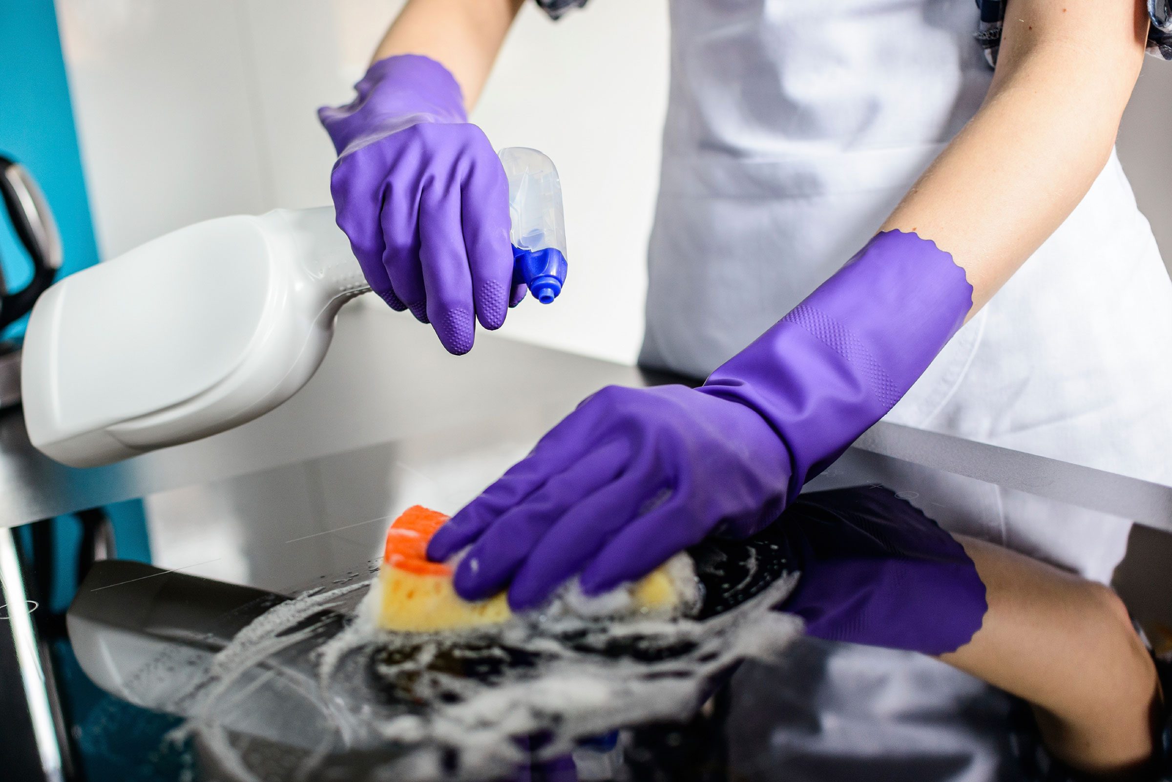 13 things your housecleaner wont tell you cleaning kitchen