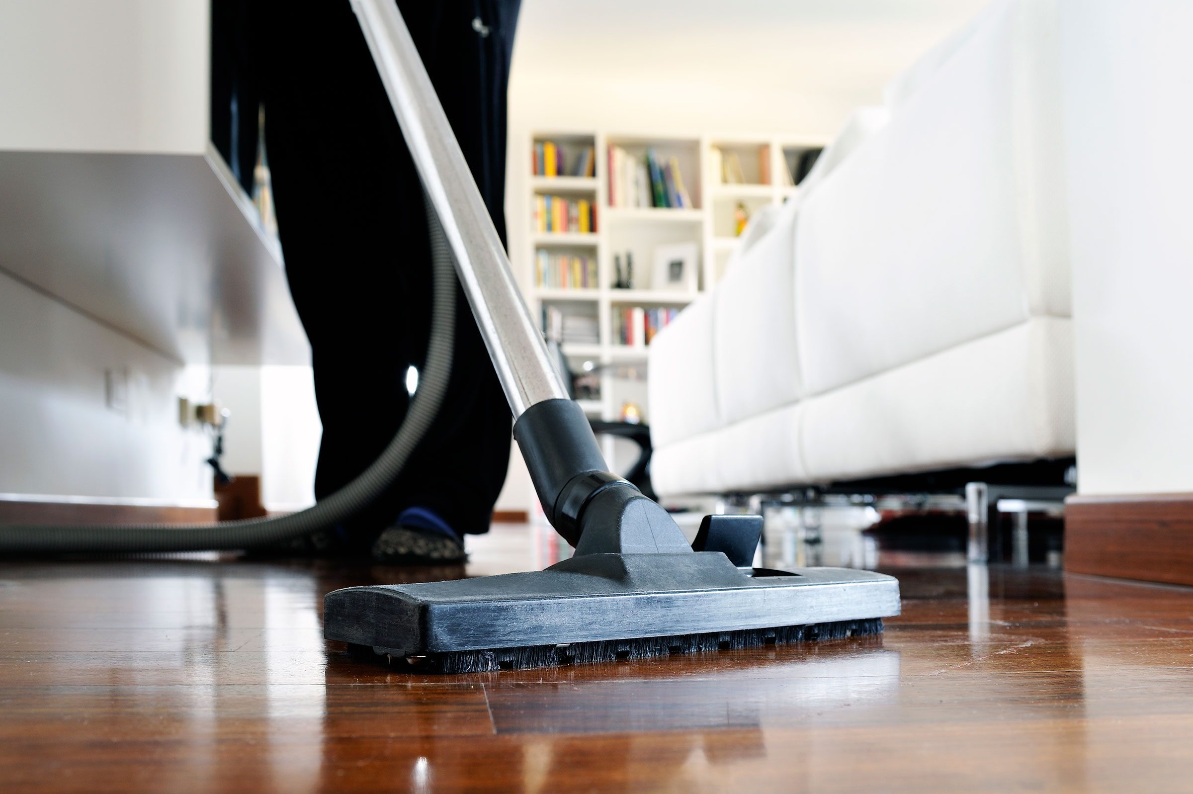 13 things your house cleaner wont tell you vaccuuming