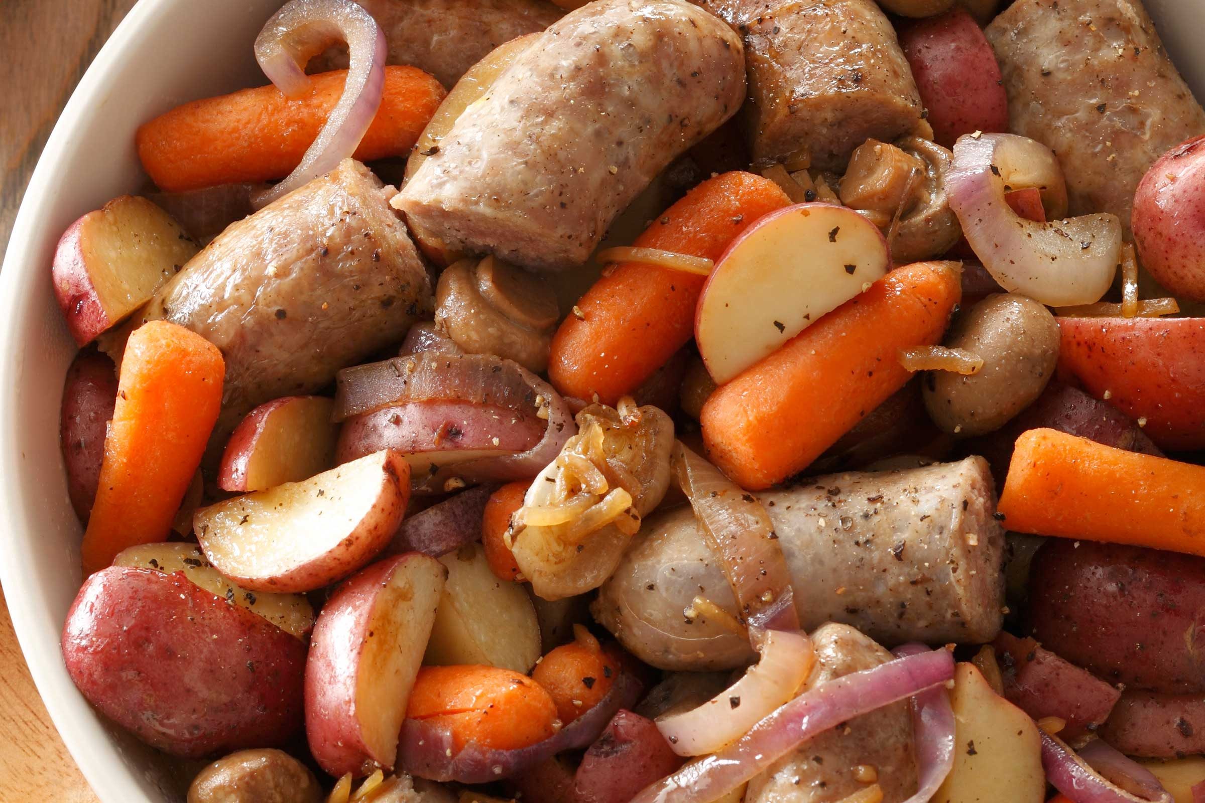 camping recipes Bratwurst Supper