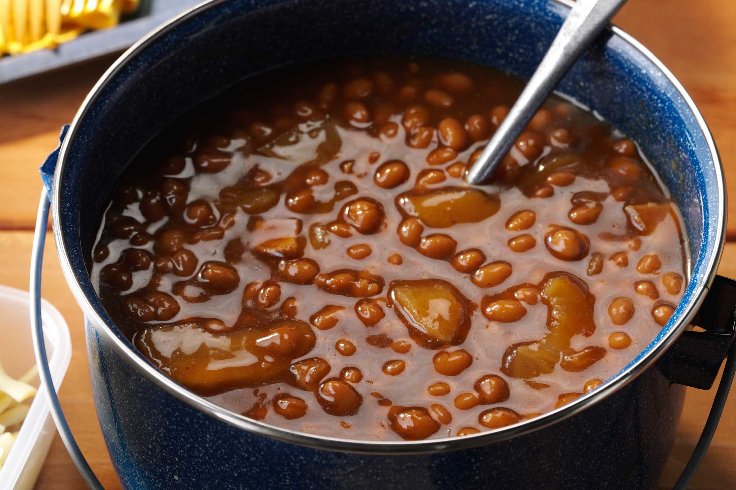 camping-recipes-Root-Beer-Apple-Baked-Beans