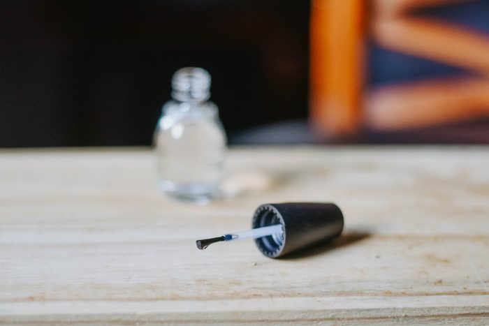 nail polish life hacks nail polish fixes splintered wood