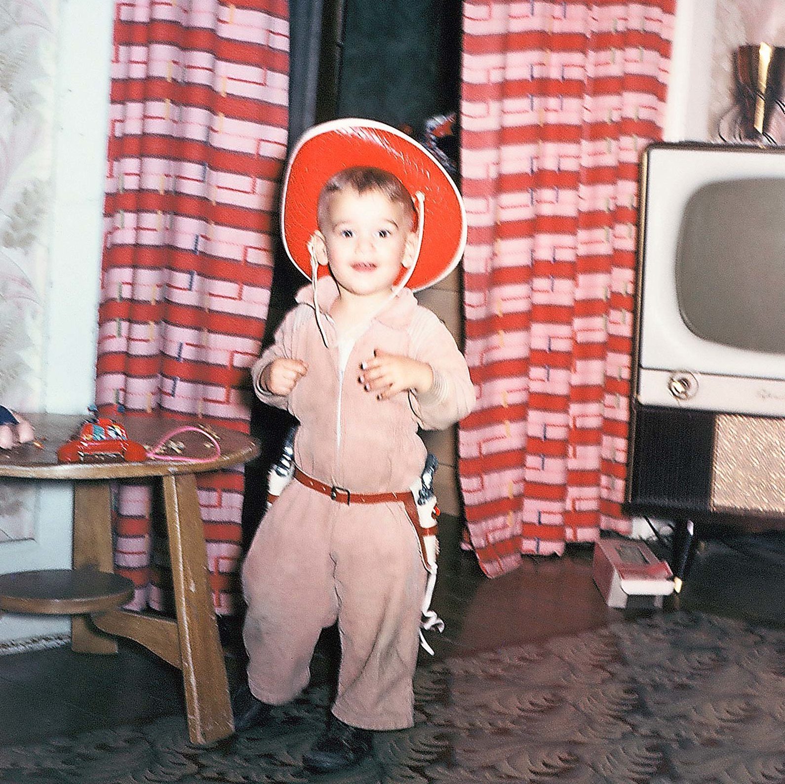 _cowboy-brilliant-vintage-halloween-costumes