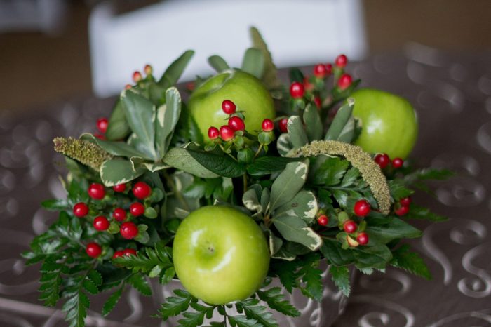 apple centerpiece