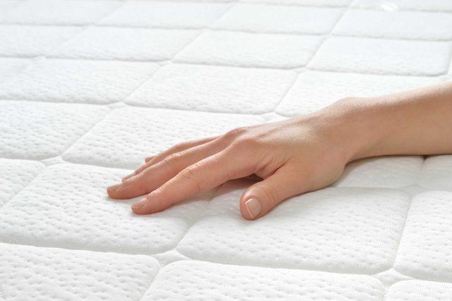 19 Things Never to Buy Online Mattress