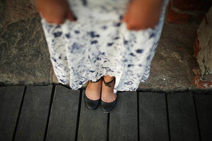 05-go-outfit-tricks-fake-longer-legs