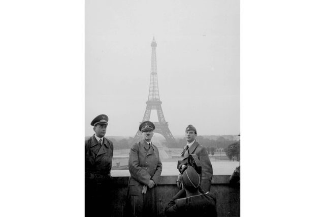 14_Eiffel_shutterstock_editorial_2541640a_large