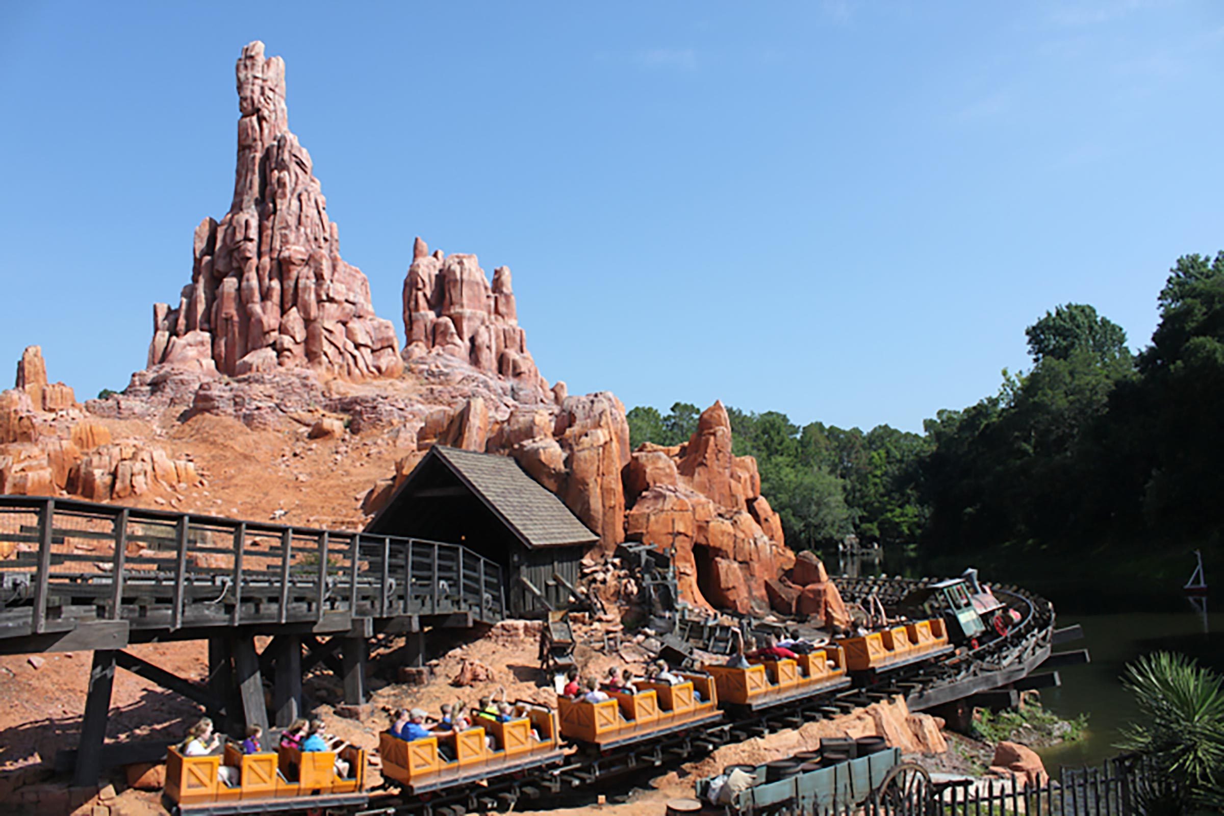 Big-Thunder-Mountain-Railroad