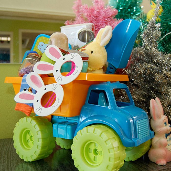 easter-baskets-baby-Jennifer-Perkins