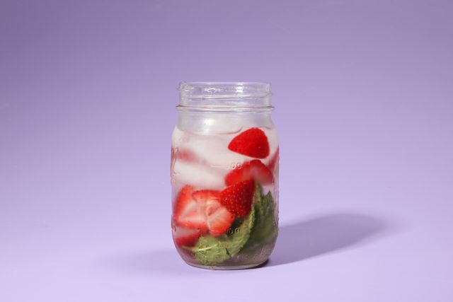 Natural Flavored Water Recipes To Mix Up Yourself