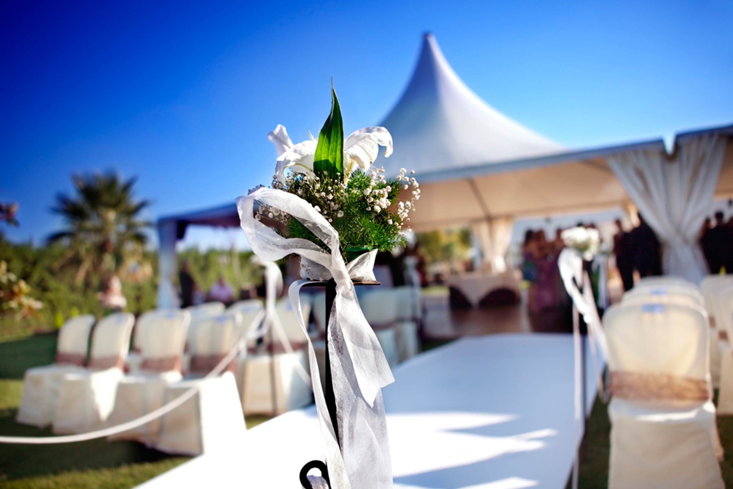 Party-Planning-Tips-to-Throw-Your-Best-Summer-Fiesta