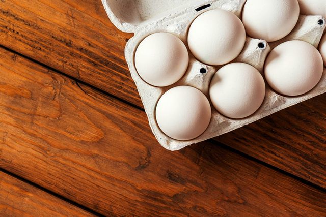 Foods-Queen-Elizabeth-II-Would-Never,-Ever-Eat