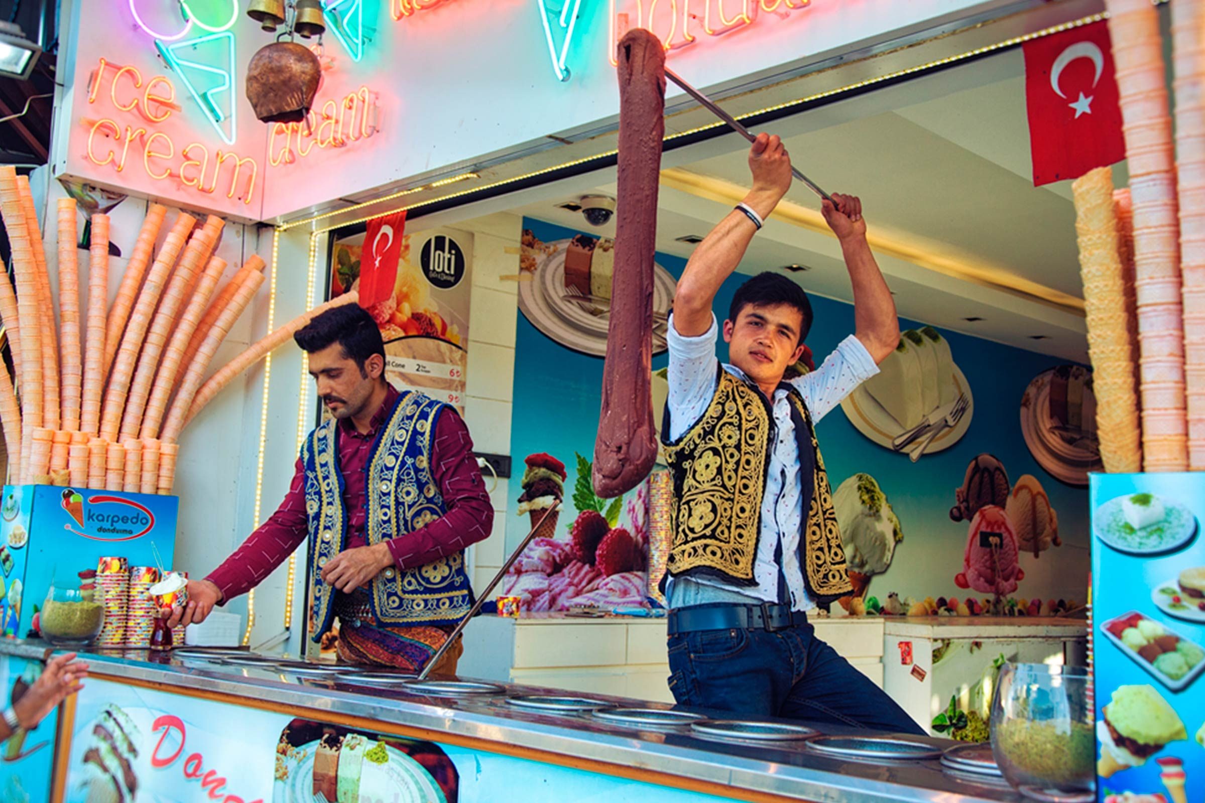 Fascinating-Ice-Cream-Traditions-Around-the-World