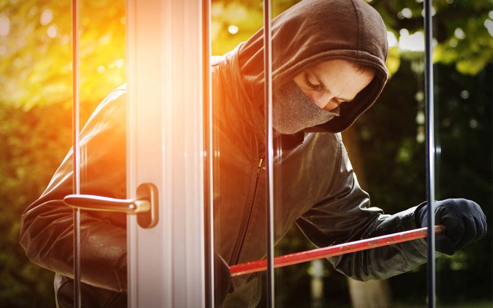 This Is the Most Common Time for Burglaries—No, It’s Not at Night