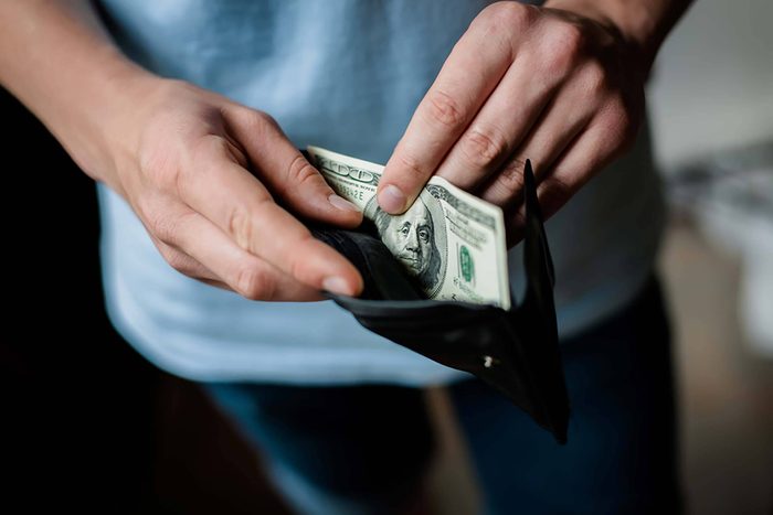 pay in cash_rich people secrets