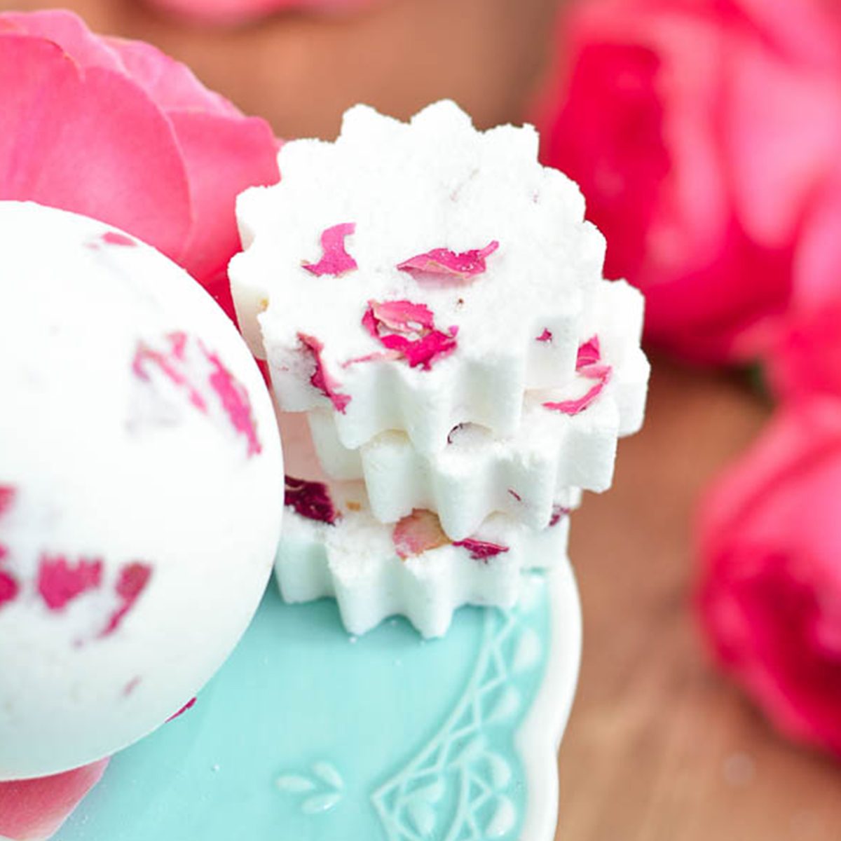 DIY Rose Milk Bath Bomb gift