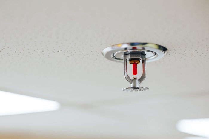 Automatic fire extinguishing system