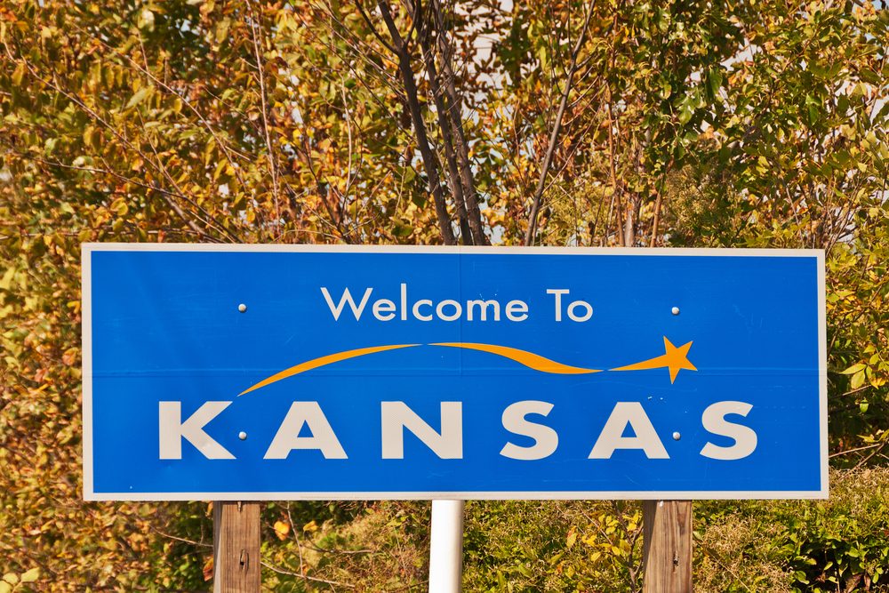 Welcome to Kansas state sign