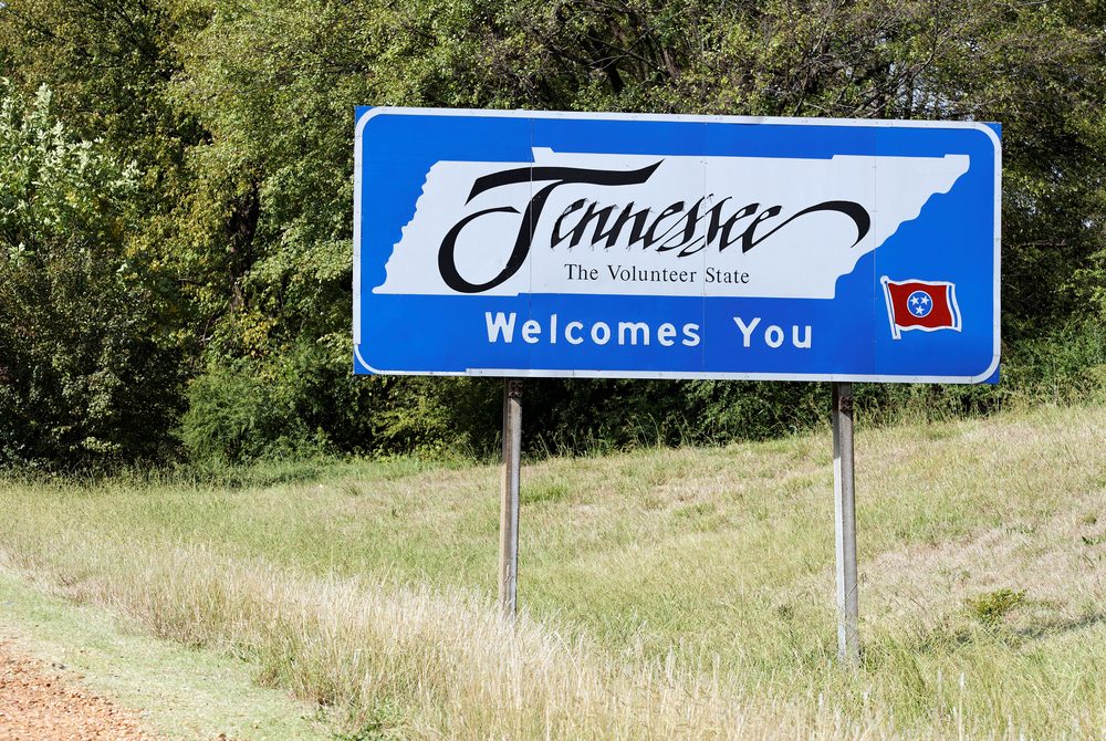 A welcome sign at the Tennessee state line.