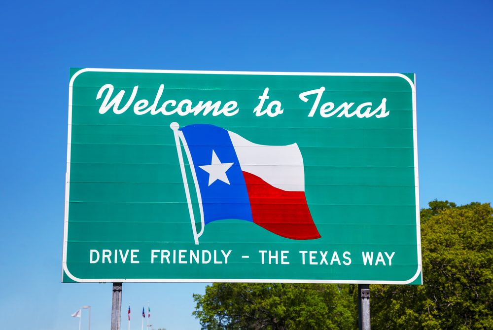 Welcome to Texas sign at the state border