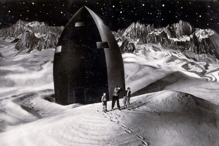FILM STILLS OF 'WOMAN IN THE MOON aka FRAU IM MOND' WITH 1929, WILLY FRITSCH, GERDA MAURUS, GUSTL STARK-GSTETTENBAUR, SCI-FI, MOON, SPACE TRAVEL, TRANSPORTATION, SPACE SHIP, MOON WALKING IN 1929