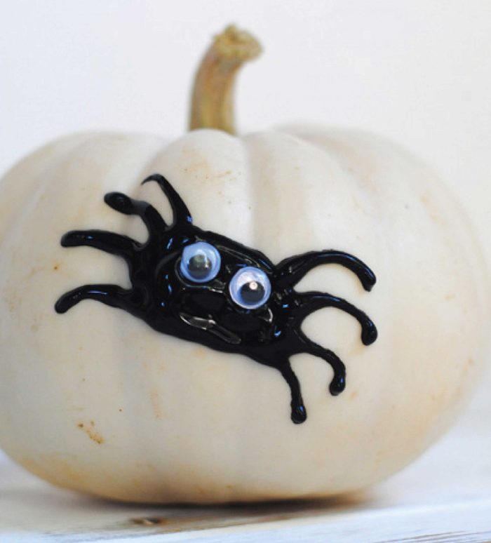 spiderpumpkinsREADERSDIGEST-01