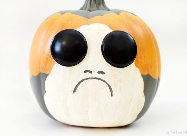 Star-Wars-Porg-Pumpkin-700x467