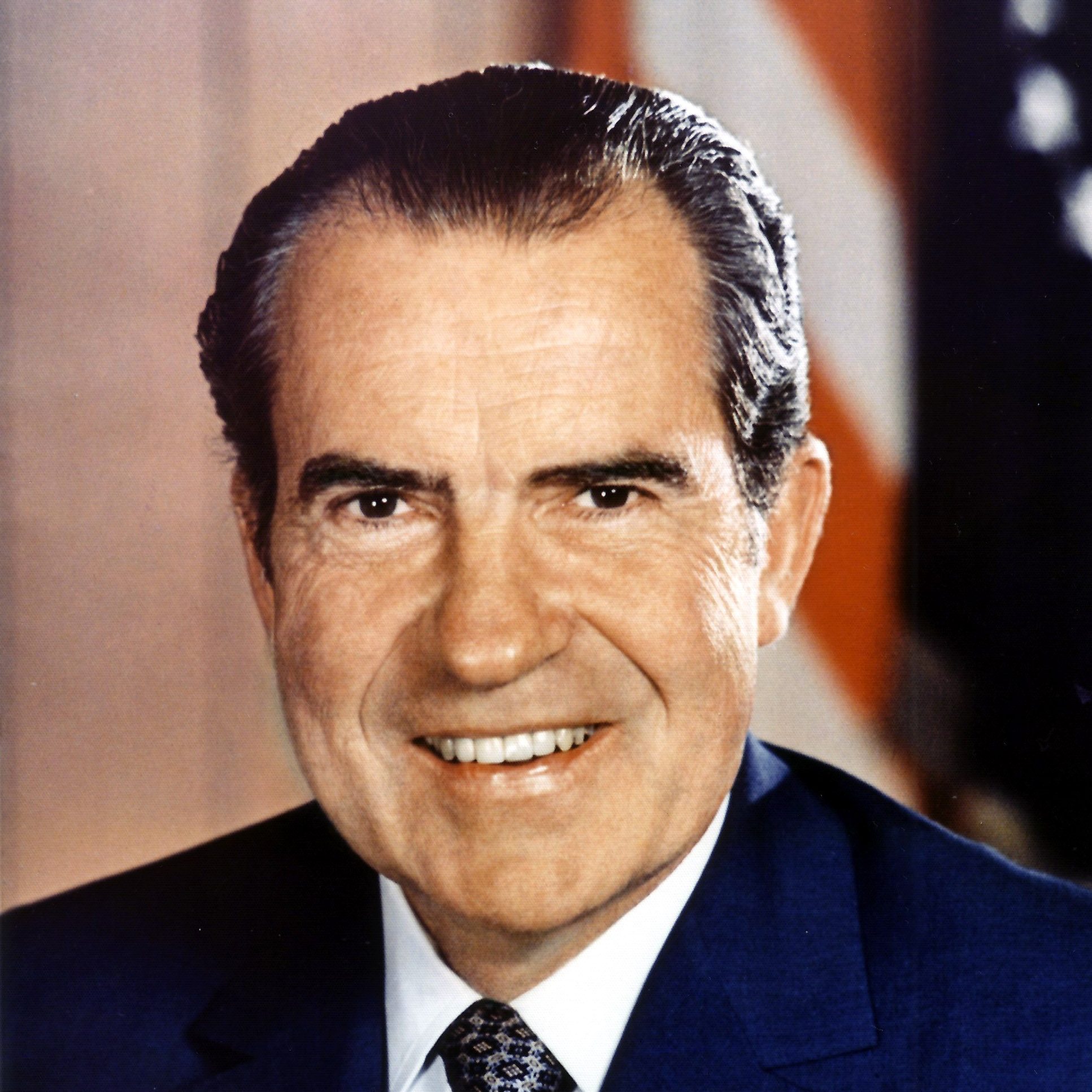 AMERICAN PRESIDENT RICHARD NIXON