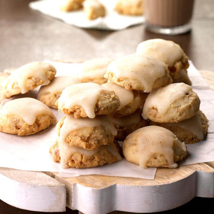 Michigan: Frosted Butter Rum Brickle Bites