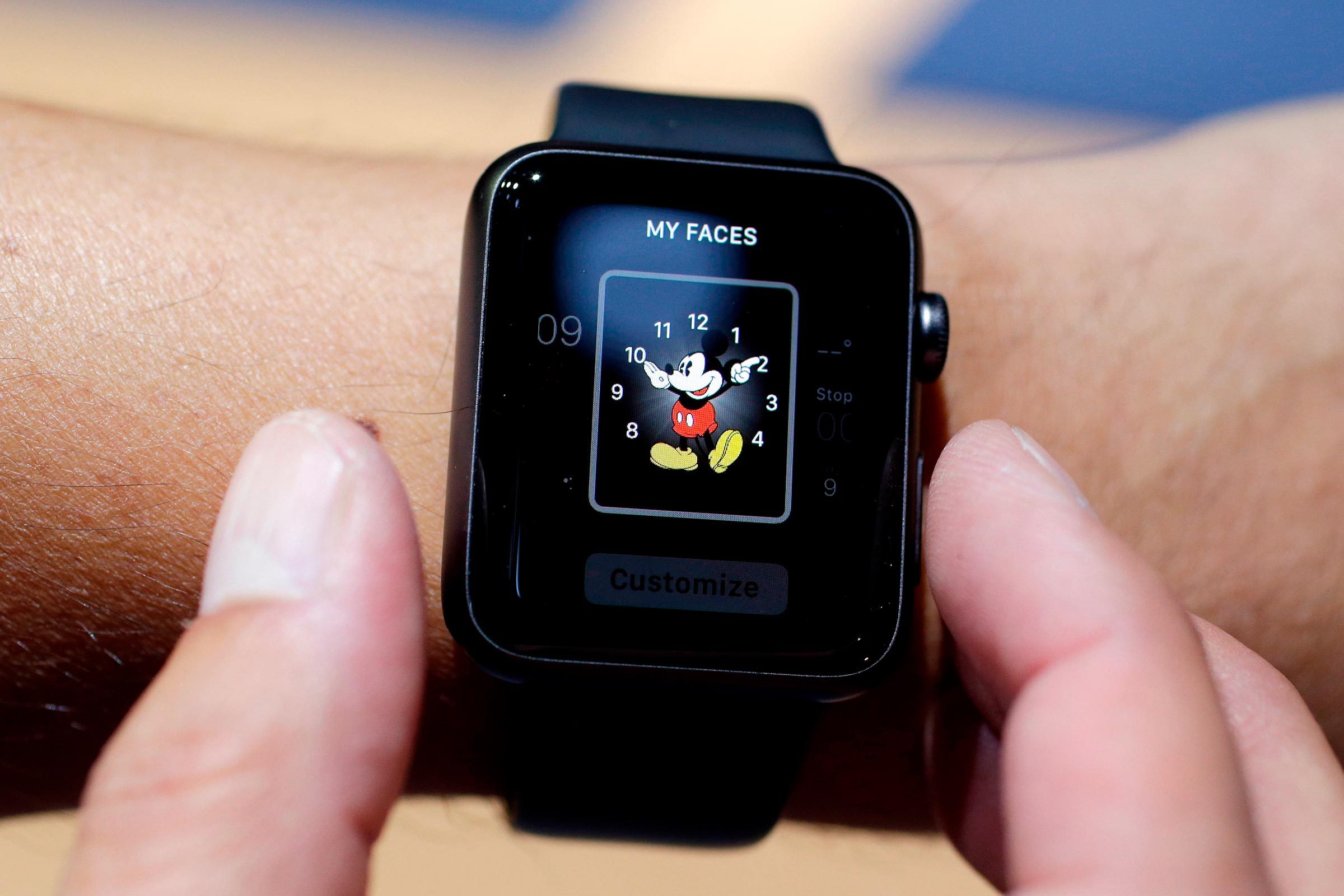 Mickey apple watch