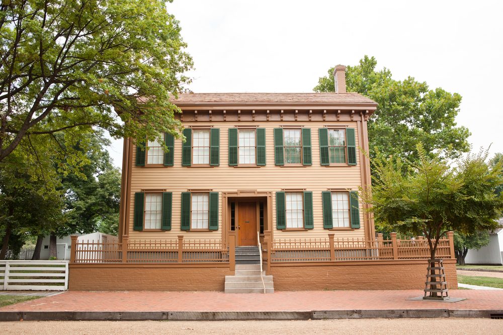 Exterior of Abraham Lincoln's home