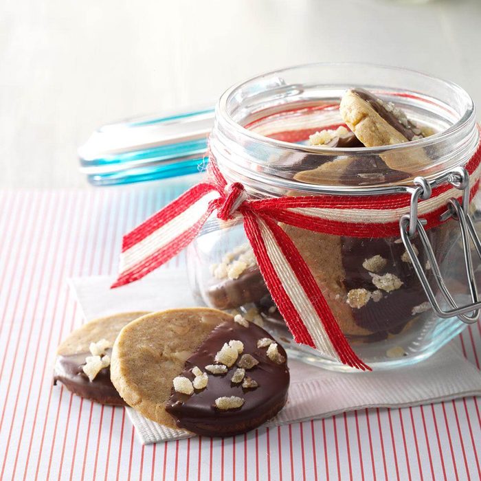 New Jersey: Ginger & Maple Macadamia Nut Cookies