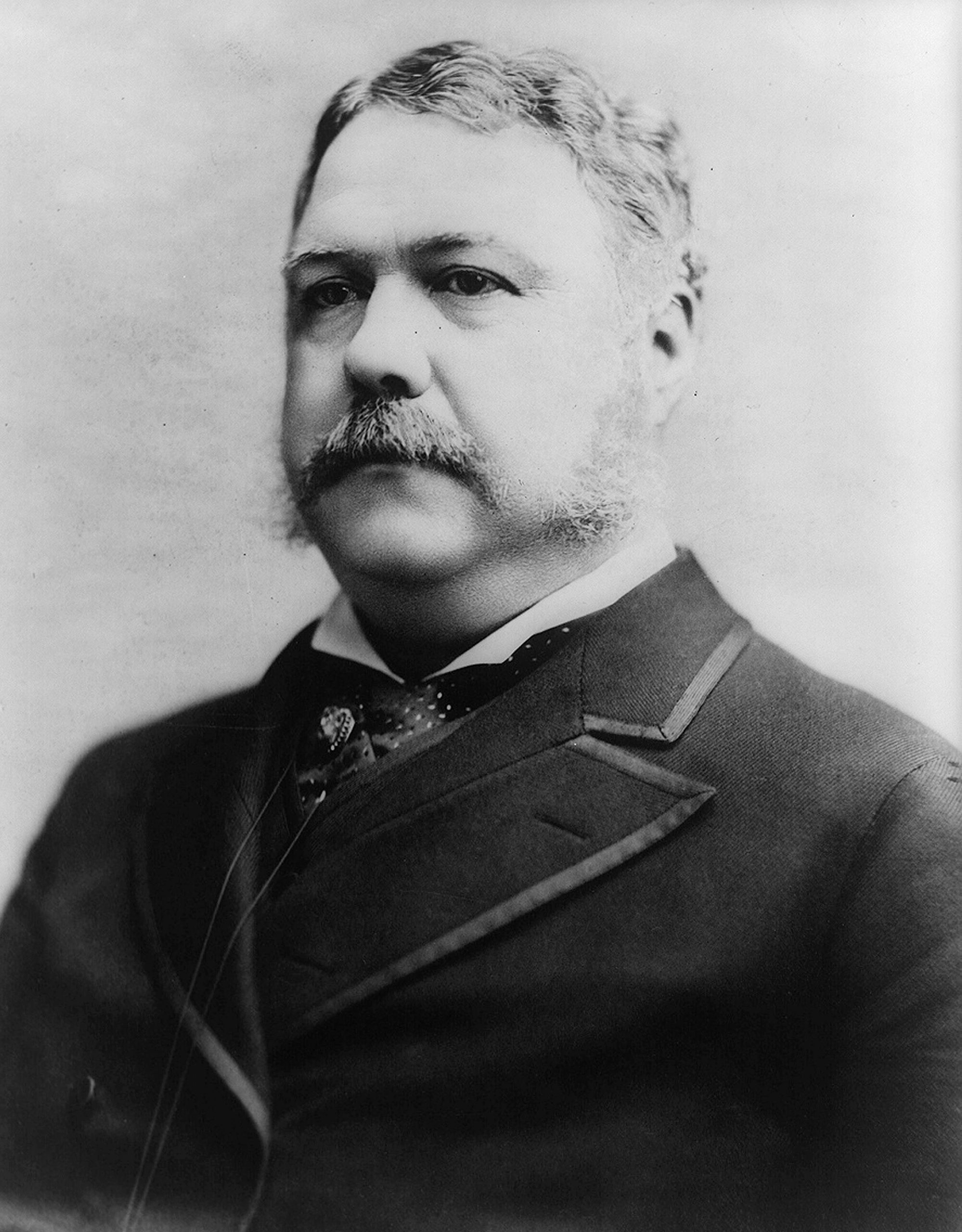 History Chester Alan Arthur (1829-1886) 21st President of the United States of America 1881-1885. Vice-President under President Garfield on whose assassination he succeeded to office. Arthur in 1882.