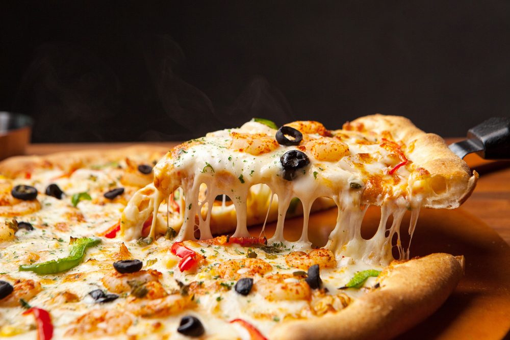 delicious shrimp pizza