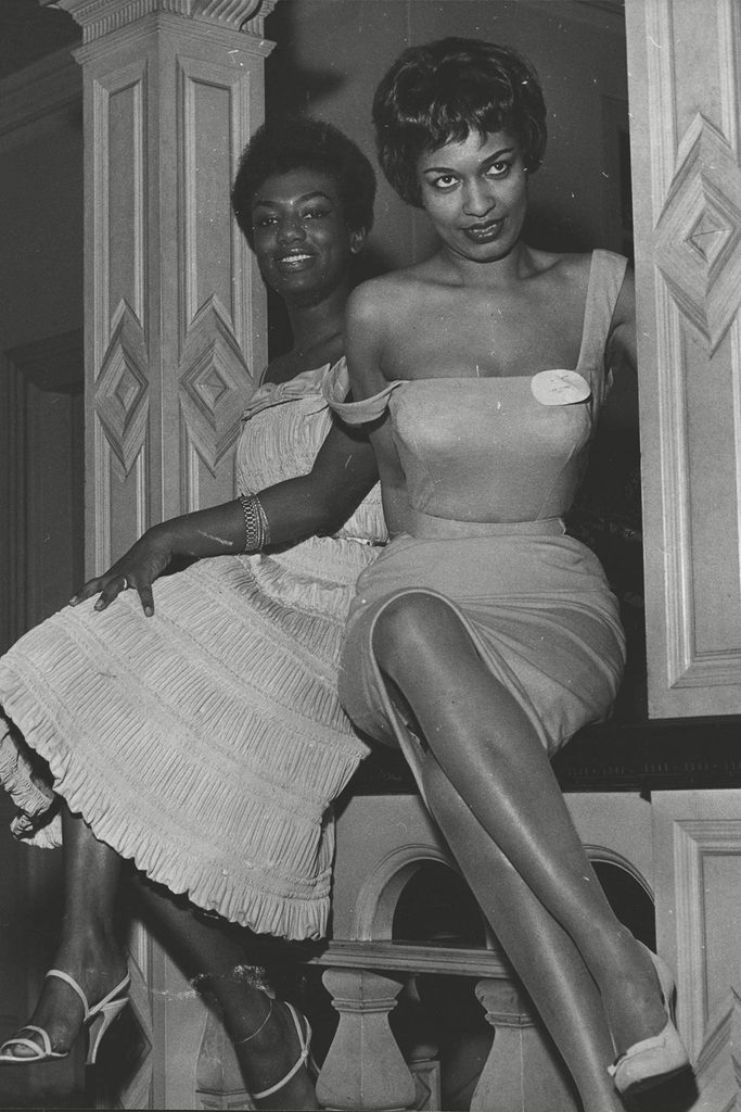 Fay Craig (l) And Fay Sparks (r)