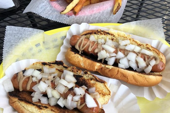 Obettys Red Hot Hotdogs Via Tripadvisor