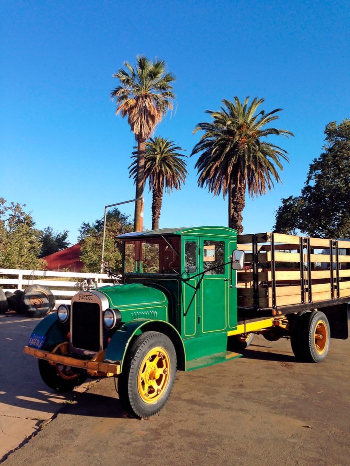 1928 fageol vintage truck