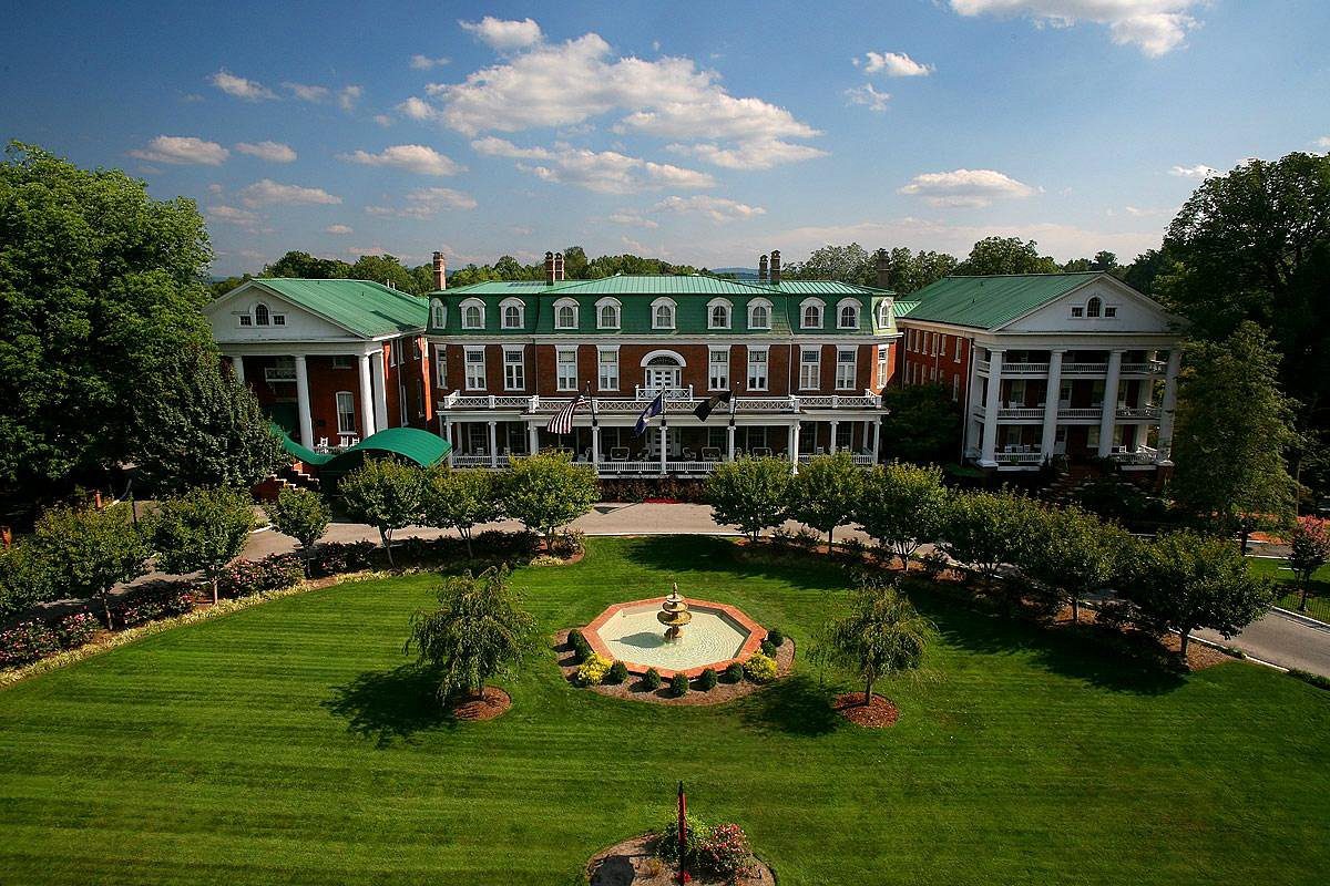 Martha Washington Inn And Spa