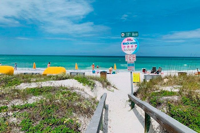 Pass-a-grille Beach Access