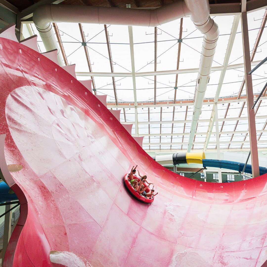 Aquatopia Indoor Waterpark At Camelback Resort