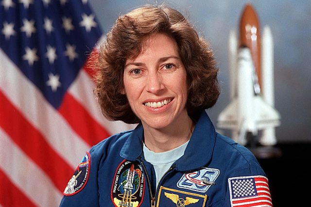 ellen ochoa