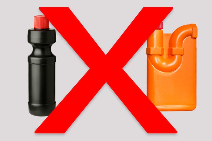 drain cleaners don't mix cleaning products
