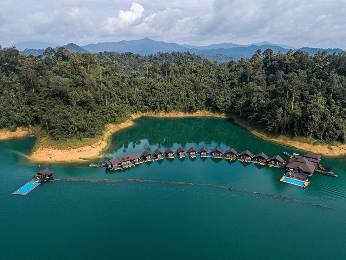 floating vacation rooms