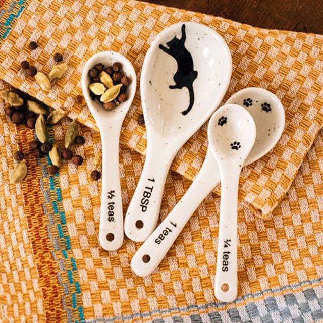 Ten Thousand Villages Kitty Print Measuring Spoons