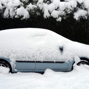 A car under the snow