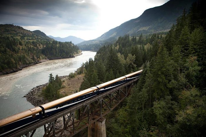 rocky mountain train tour