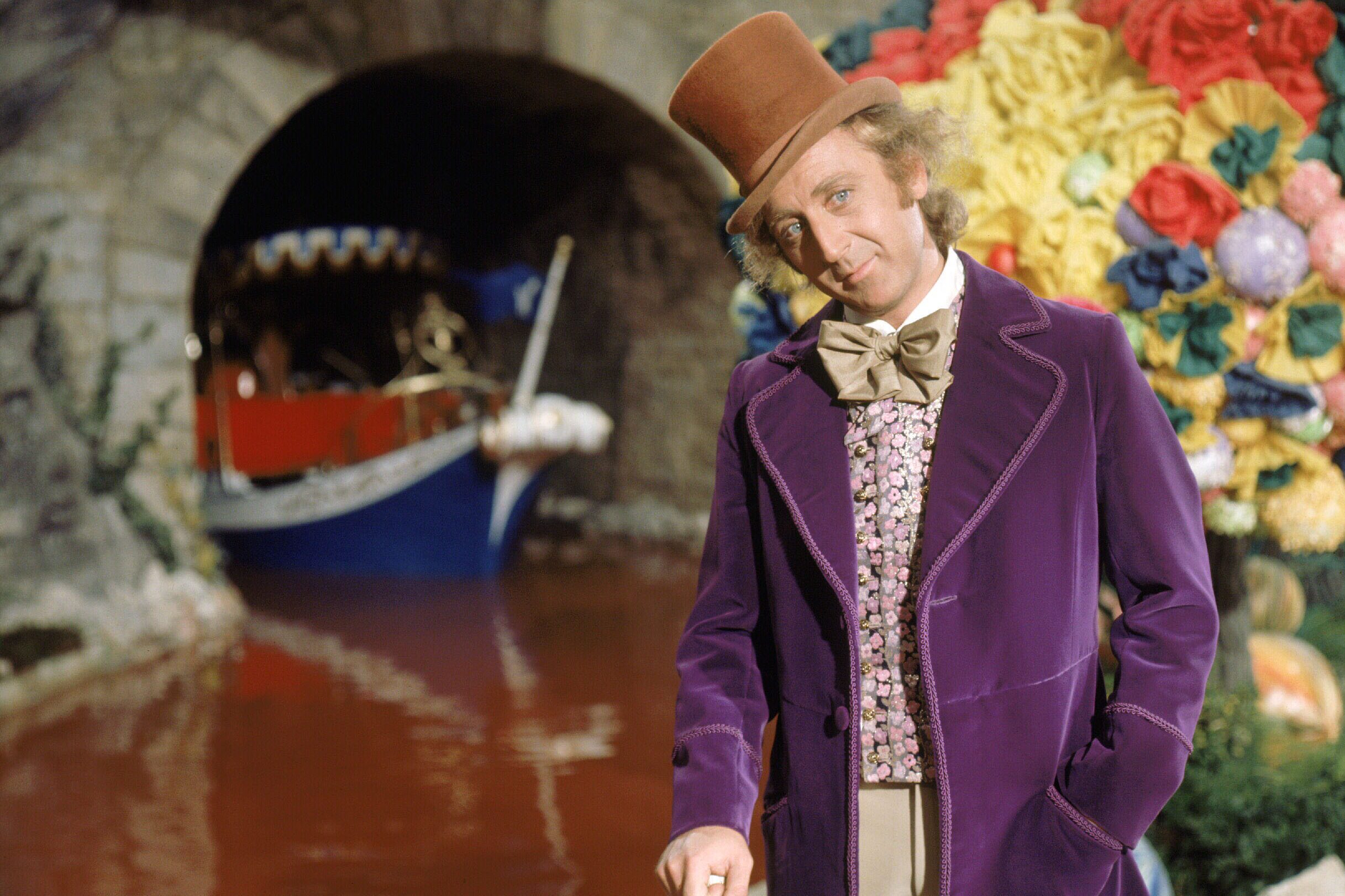 Editorial use only. No book cover usage. Mandatory Credit: Photo by Wolper/Warner Bros/Kobal/Shutterstock (5886077ba) Gene Wilder Willy Wonka and The Chocolate Factory - 1971 Director: Mel Stuart Wolper/Warner Bros USA Scene Still Willy Wonka au pays enchanté