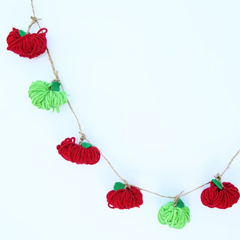 apple yarn Garland