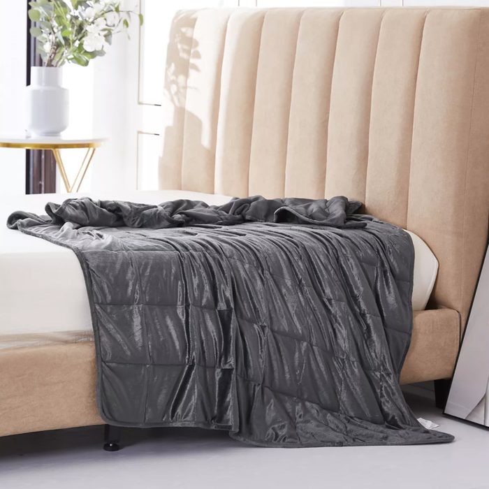 Altavida 12-pound Ultra Plush Faux Mink Weighted Blanket